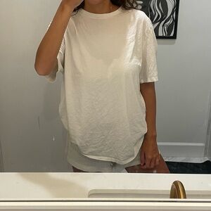 Plain white gap T-shirt